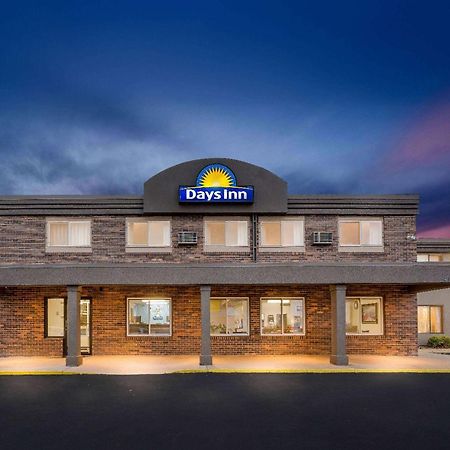 Days Inn By Wyndham Sioux Falls Esterno foto