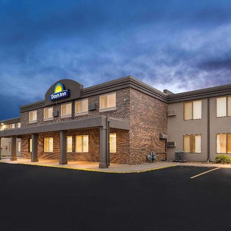 Days Inn By Wyndham Sioux Falls Esterno foto
