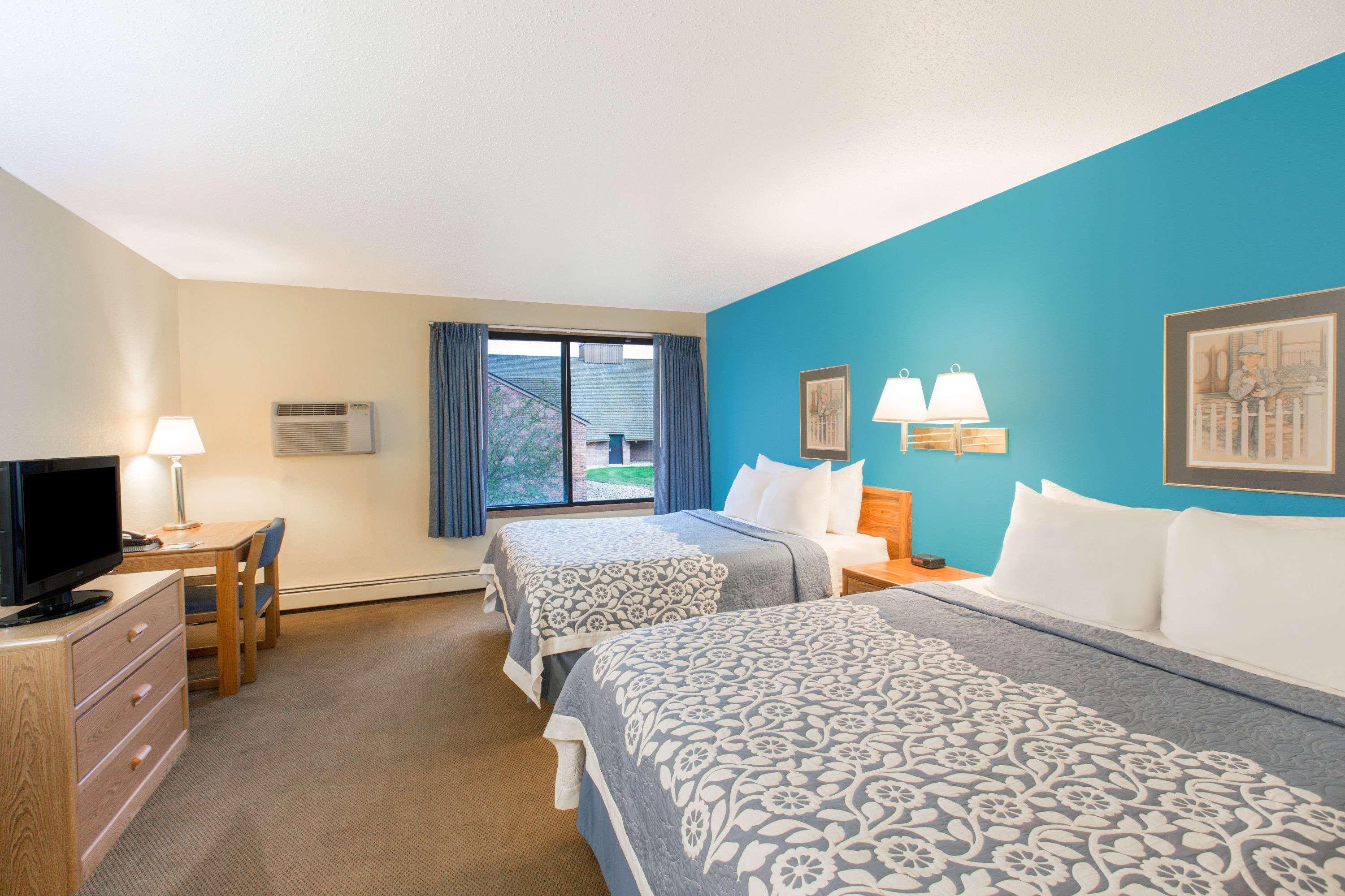 Days Inn By Wyndham Sioux Falls Esterno foto