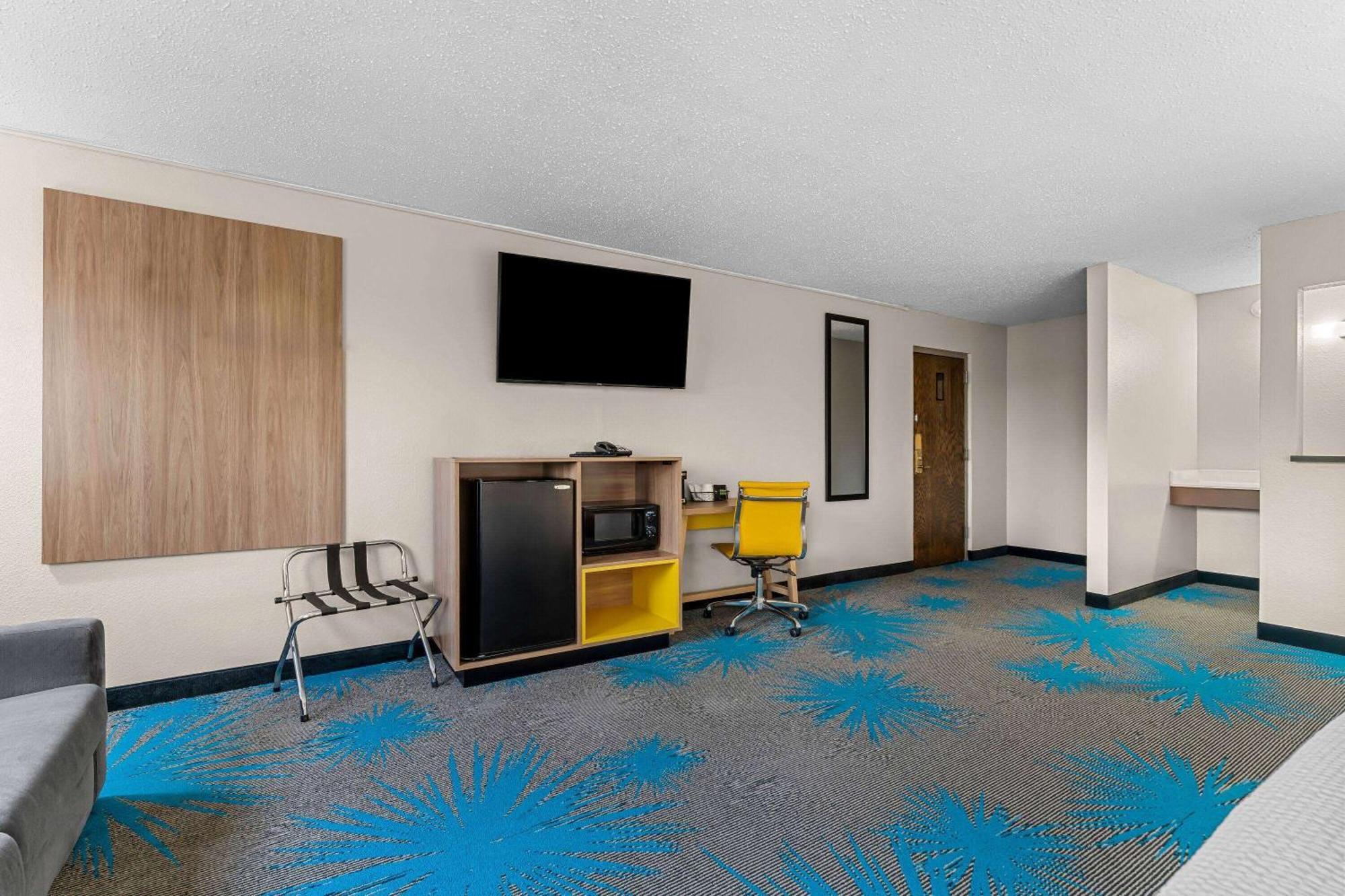 Days Inn By Wyndham Sioux Falls Esterno foto
